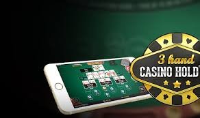 Pengguna melakukan login cepat melalui ponsel Android dengan antarmuka sederhana dan aman